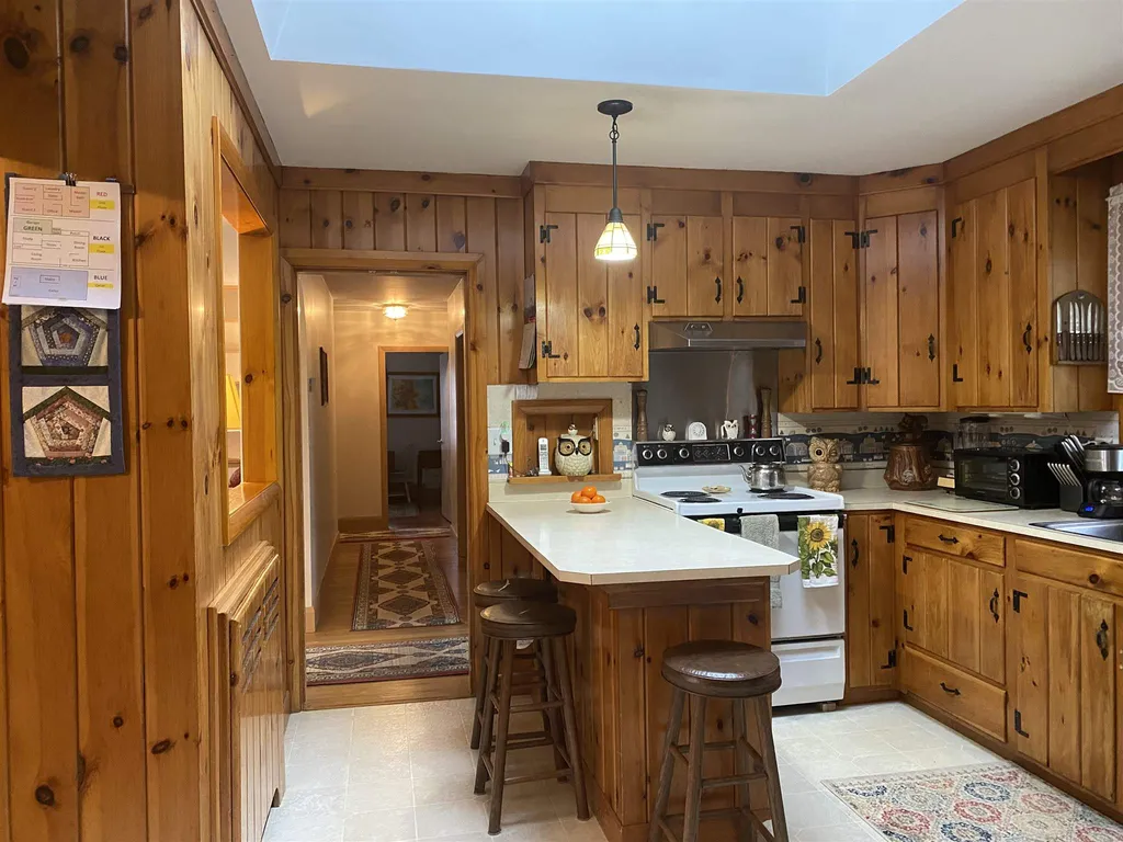 3 Wheelock Road Claremont NH 03743