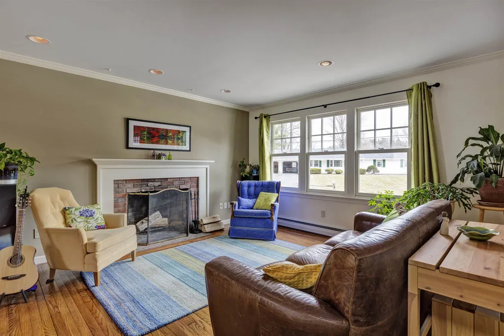 3 Dunster Drive Hanover NH 03755