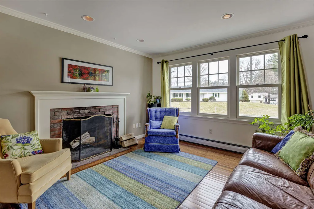 3 Dunster Drive Hanover NH 03755