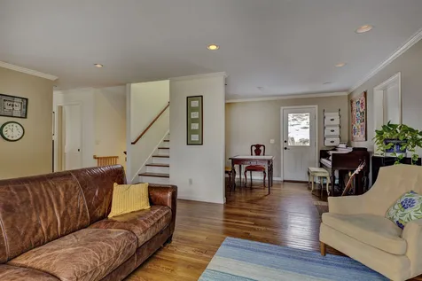 3 Dunster Drive Hanover NH 03755