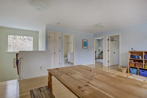 3 Dunster Drive Hanover NH 03755