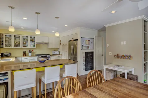 3 Dunster Drive Hanover NH 03755