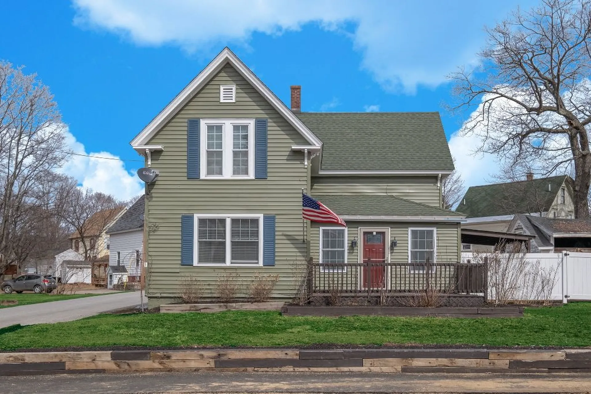69 Grant Street Laconia NH 03246