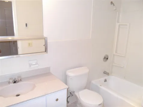 95 Powers Street Milford NH 03055