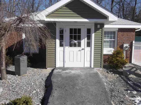 95 Powers Street Milford NH 03055