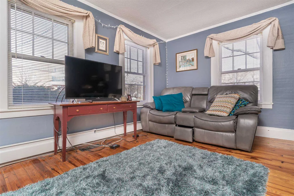 129 Warren Street Concord NH 03301