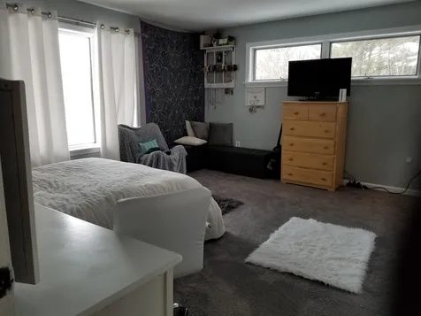 10 Devon Lane Claremont NH 03743