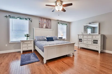 20b Cedar Way Goffstown NH 03045