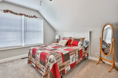 20b Cedar Way Goffstown NH 03045