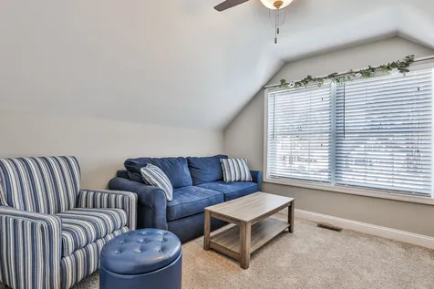 20b Cedar Way Goffstown NH 03045