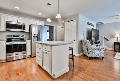 20b Cedar Way Goffstown NH 03045