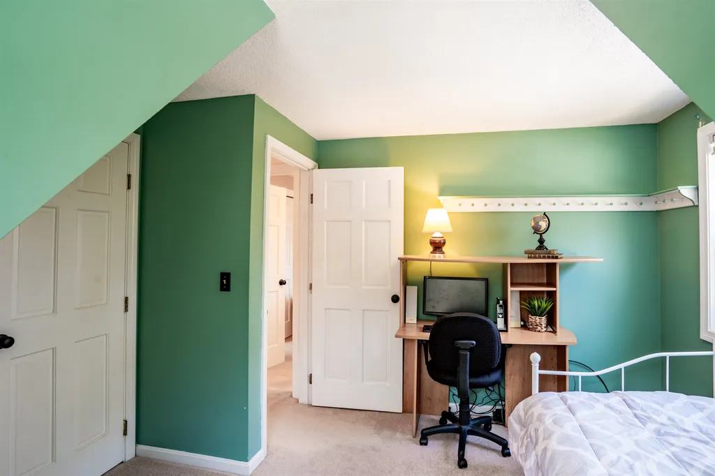 72 Allen Road Bow NH 03304