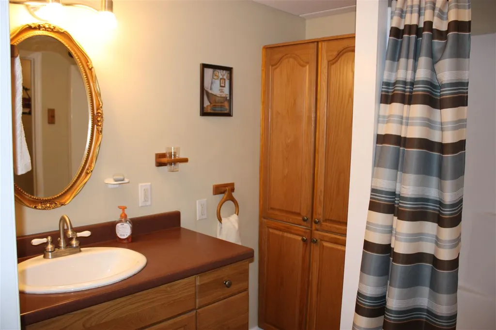 29 Campbell Road Newport City VT 05855