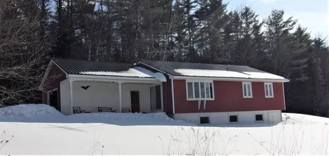 2105 Hale Road Waterford VT 05819
