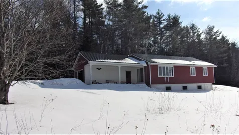 2105 Hale Road Waterford VT 05819