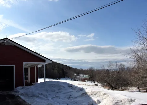 2105 Hale Road Waterford VT 05819
