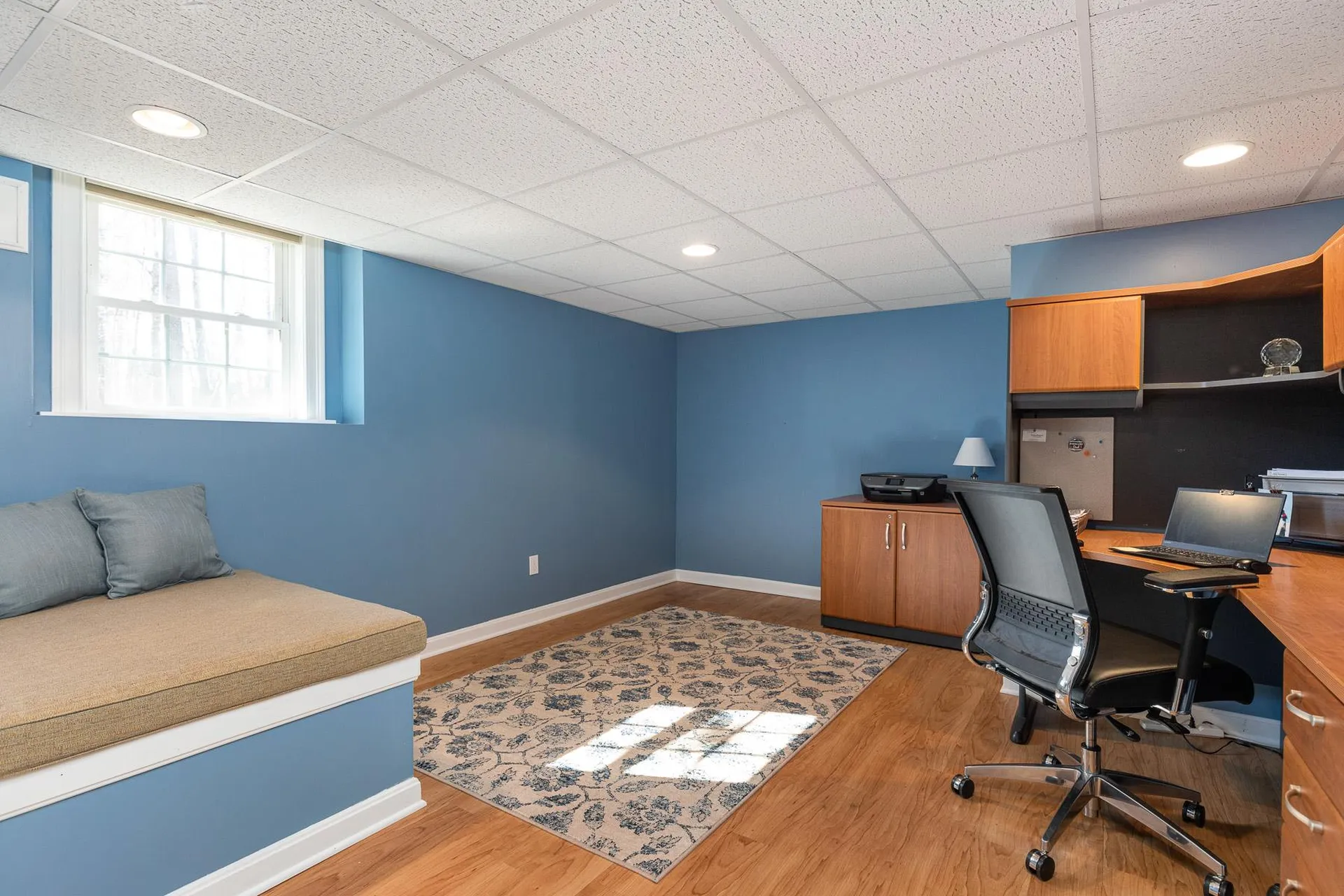 8 Wiggin Way Stratham NH 03885