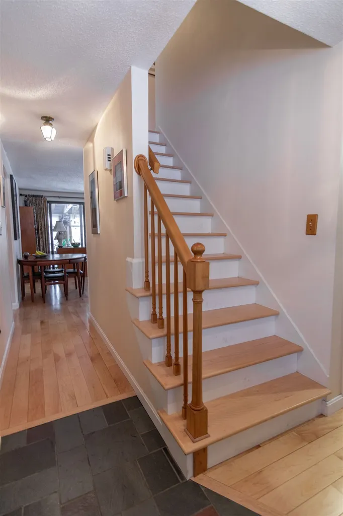 52 Moharimet Drive Madbury NH 03823
