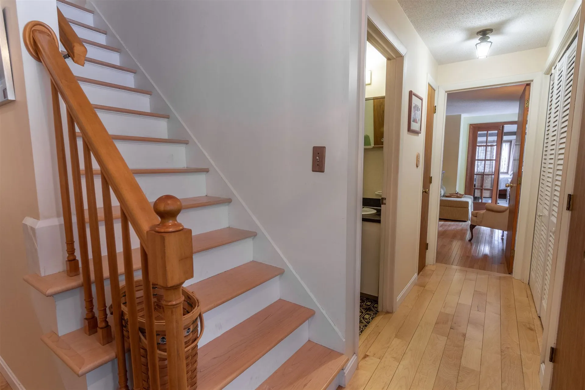 52 Moharimet Drive Madbury NH 03823