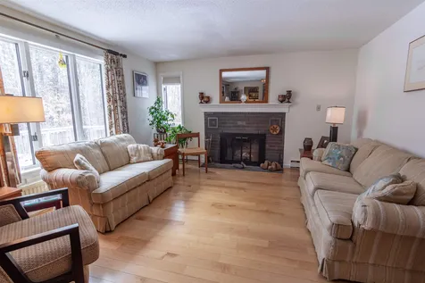 52 Moharimet Drive Madbury NH 03823
