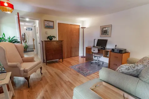 52 Moharimet Drive Madbury NH 03823