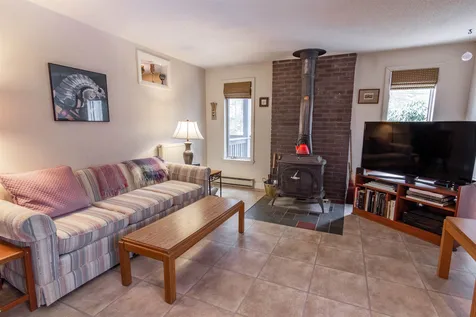 52 Moharimet Drive Madbury NH 03823