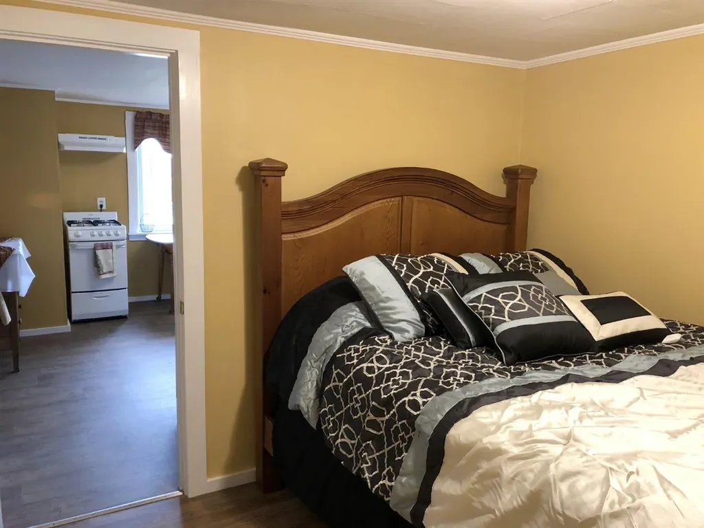 959 Us 5 Route Orleans VT 05860