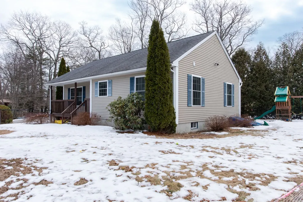 1551 1st Nh Turnpike Northwood NH 03261