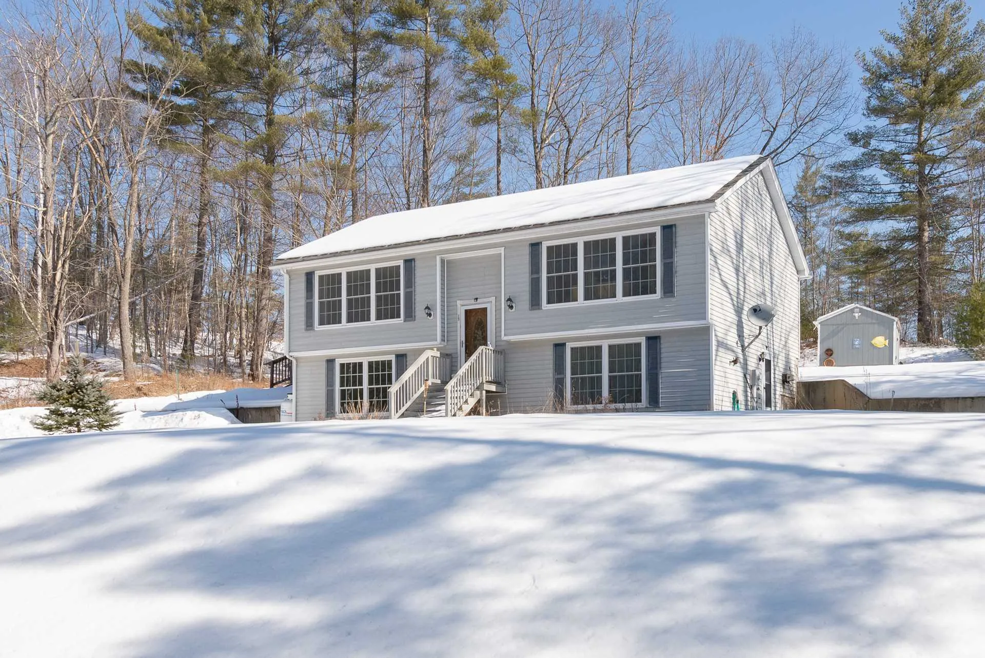 15 A Street Franklin NH 03235-2513