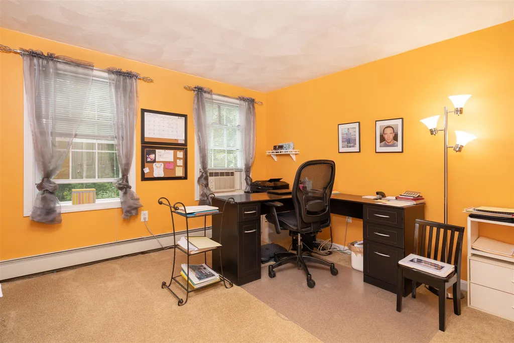 55 Freshet Road Madbury NH 03823