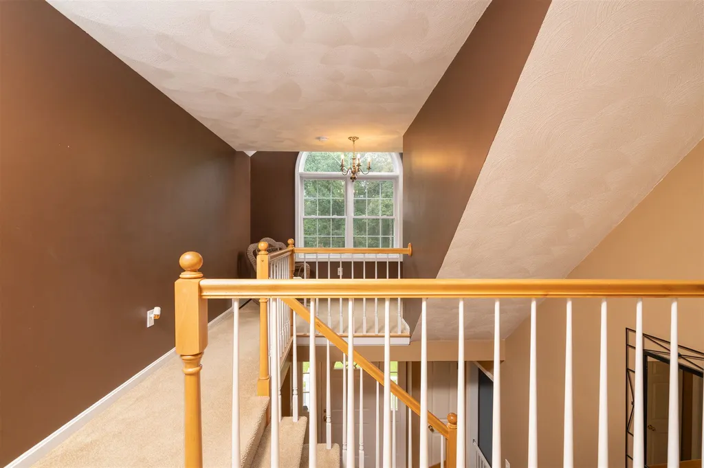 55 Freshet Road Madbury NH 03823