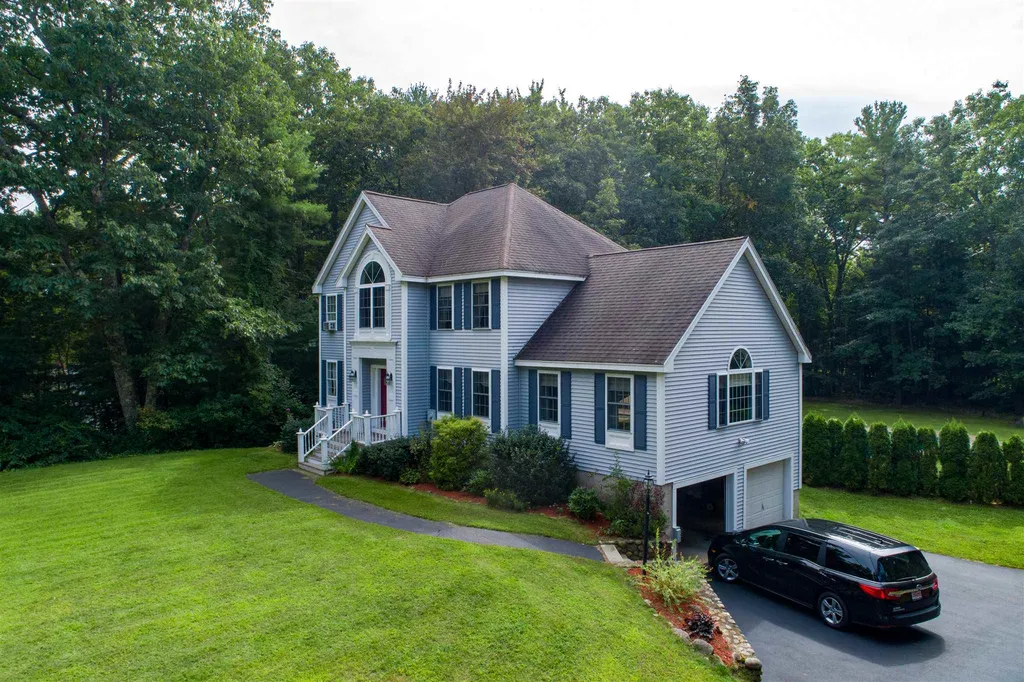 55 Freshet Road Madbury NH 03823