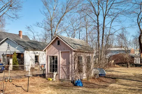 139 Cass Street Portsmouth NH 03801