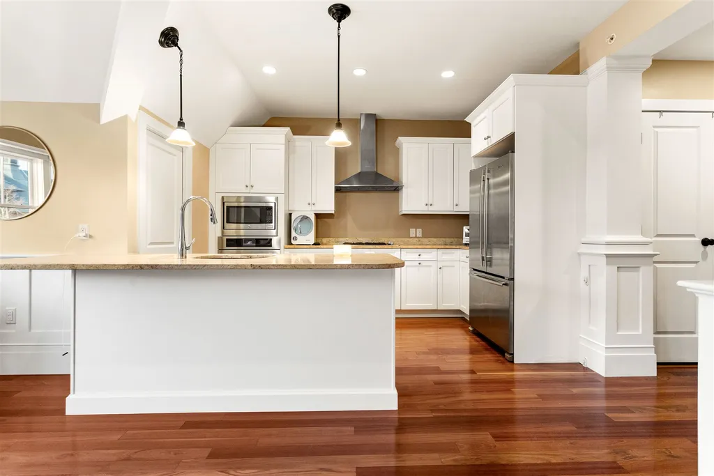 51 Islington Street Portsmouth NH 03801