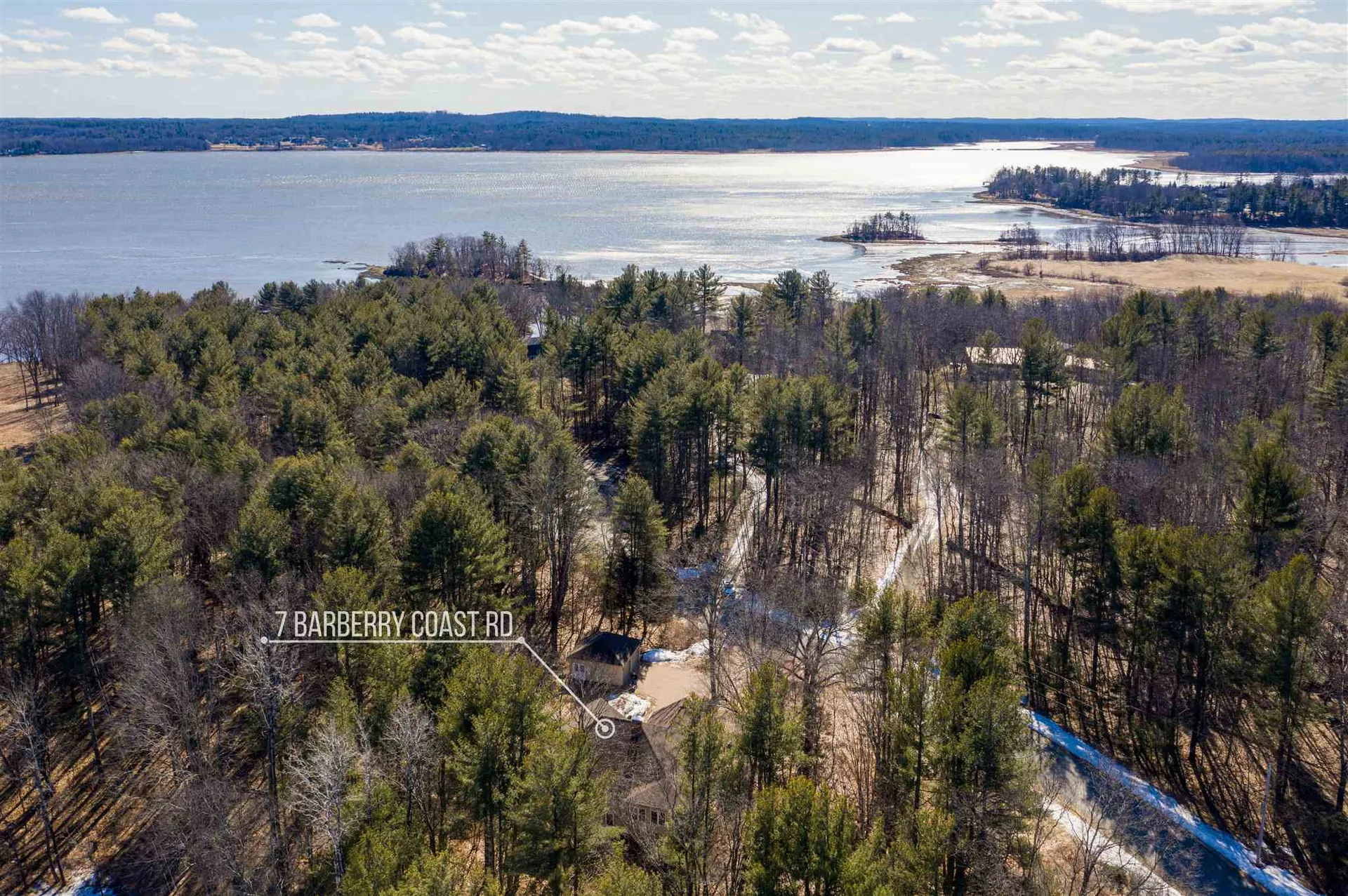 7 Barberry Coast Road Newmarket NH 03857