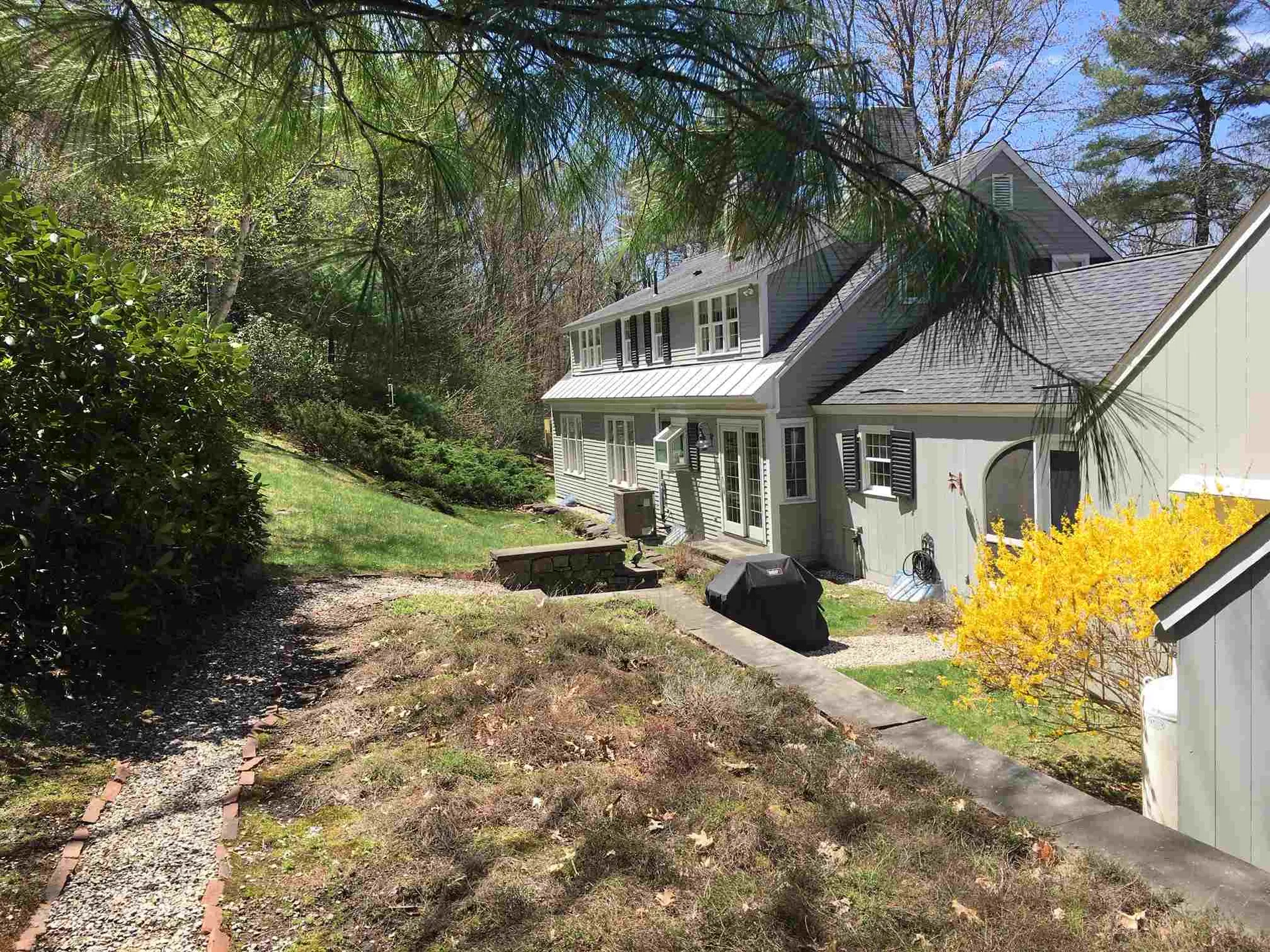15 Laurel Lane Durham NH 03824