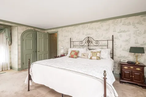 15 Laurel Lane Durham NH 03824