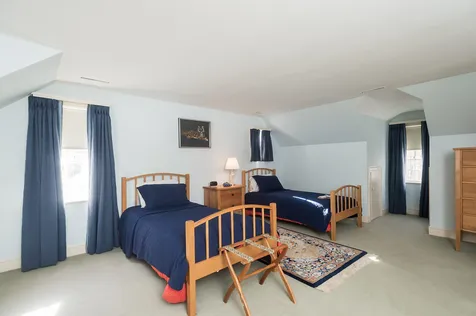 15 Laurel Lane Durham NH 03824