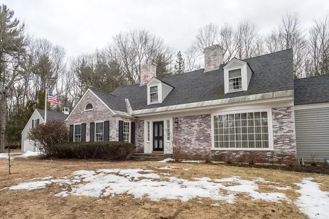 15 Laurel Lane Durham NH 03824