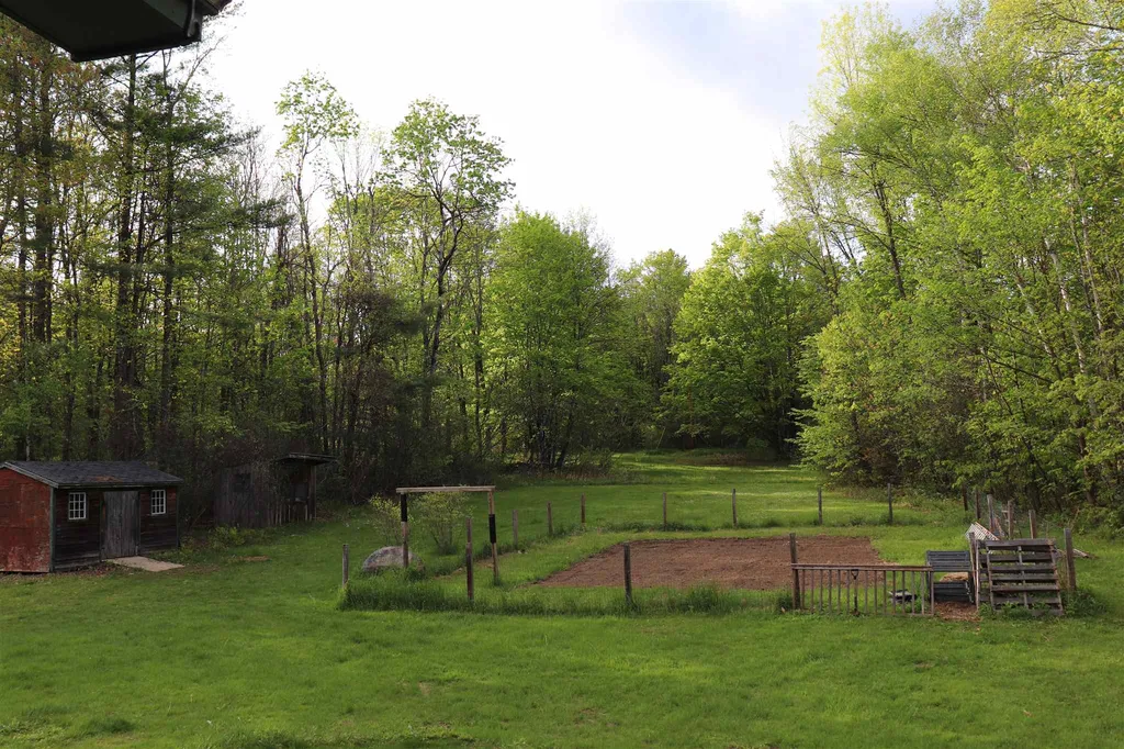 229 Daniel Webster Highway Boscawen NH 03303