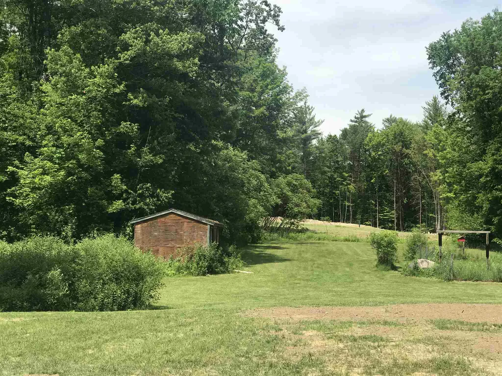 229 Daniel Webster Highway Boscawen NH 03303