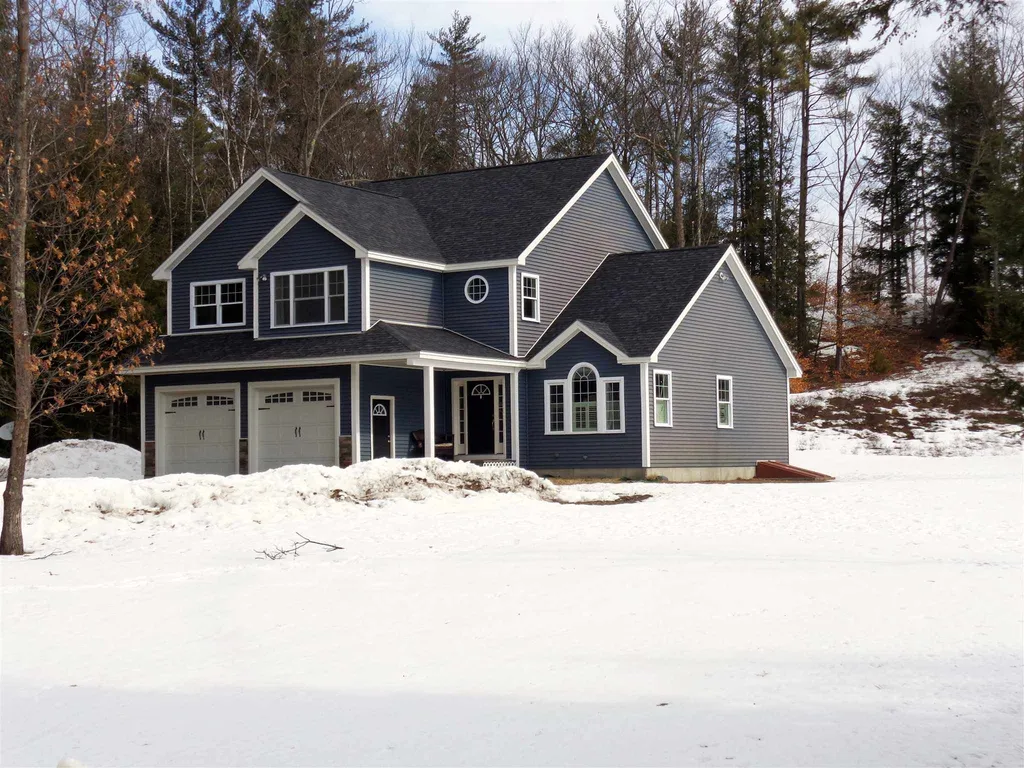 9 Riverwood Drive New Hampton NH 03256