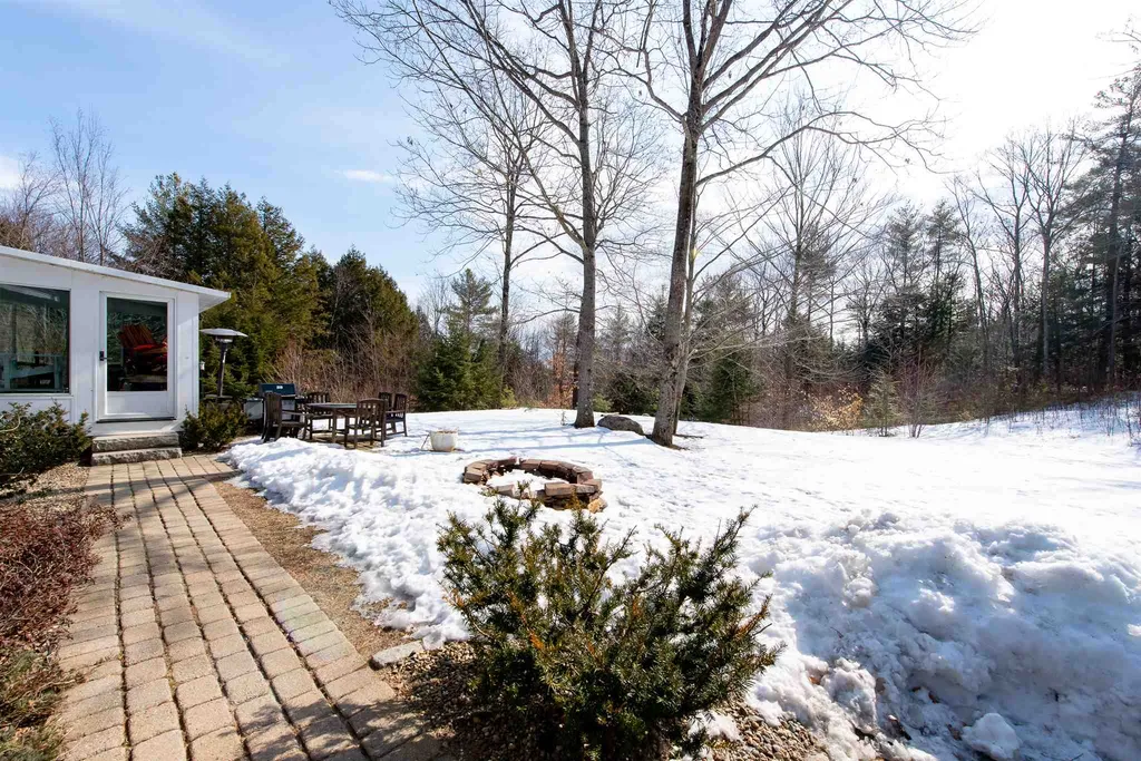 88 Old Barnstead Road Northwood NH 03261