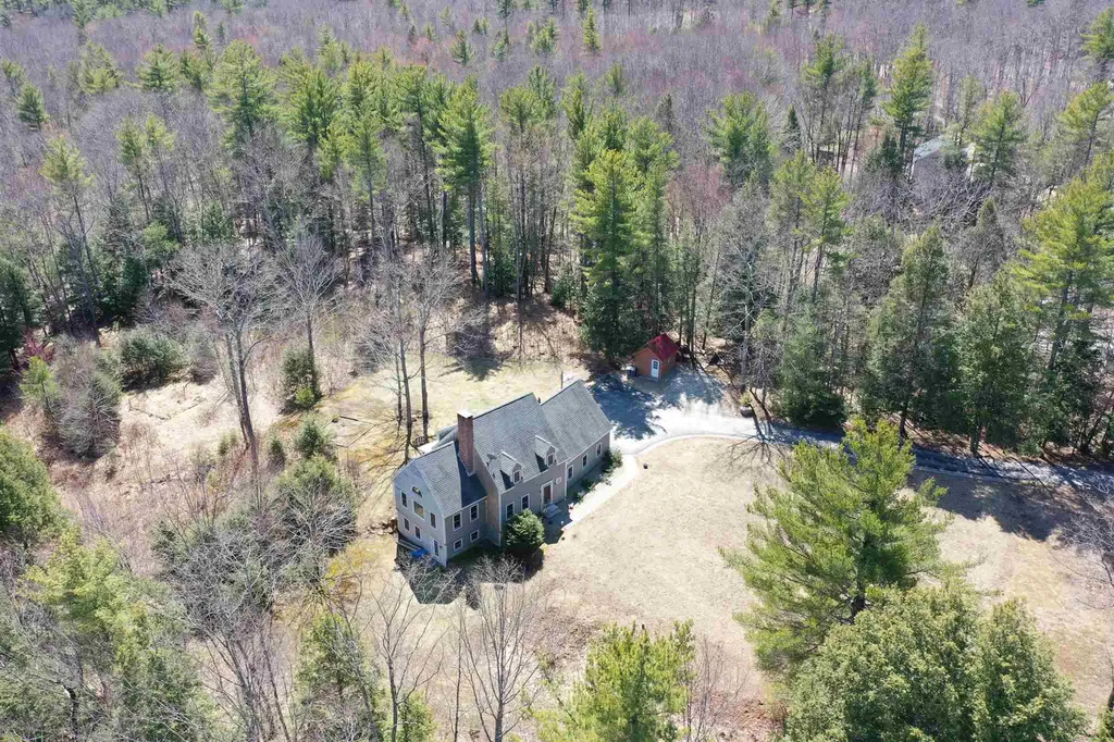 88 Old Barnstead Road Northwood NH 03261