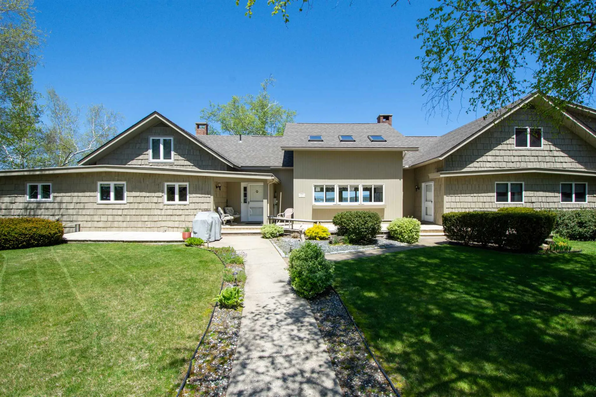 87 Harris Shore Road Gilford NH 03249