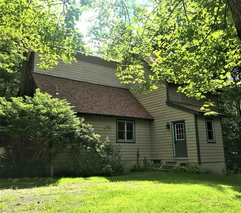 111 E Brook Crossing Wilmington VT 05363