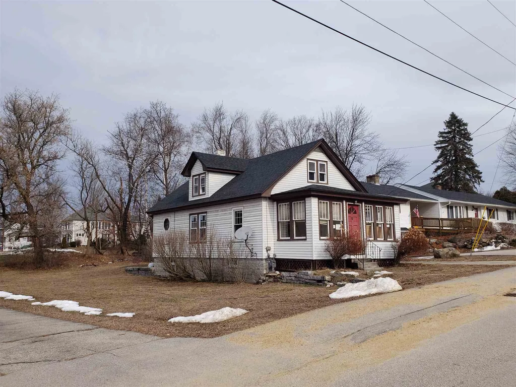 10 Cross Street Allenstown NH 03275
