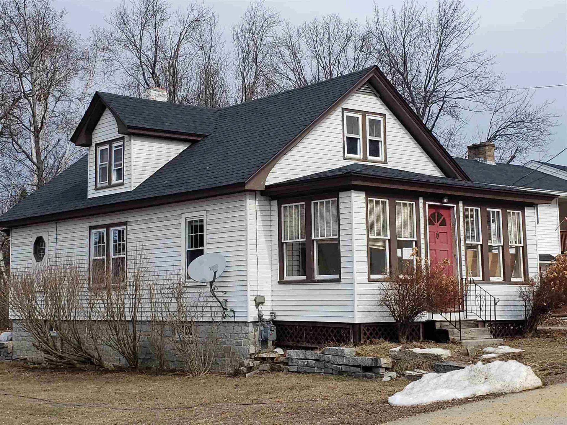 10 Cross Street Allenstown NH 03275