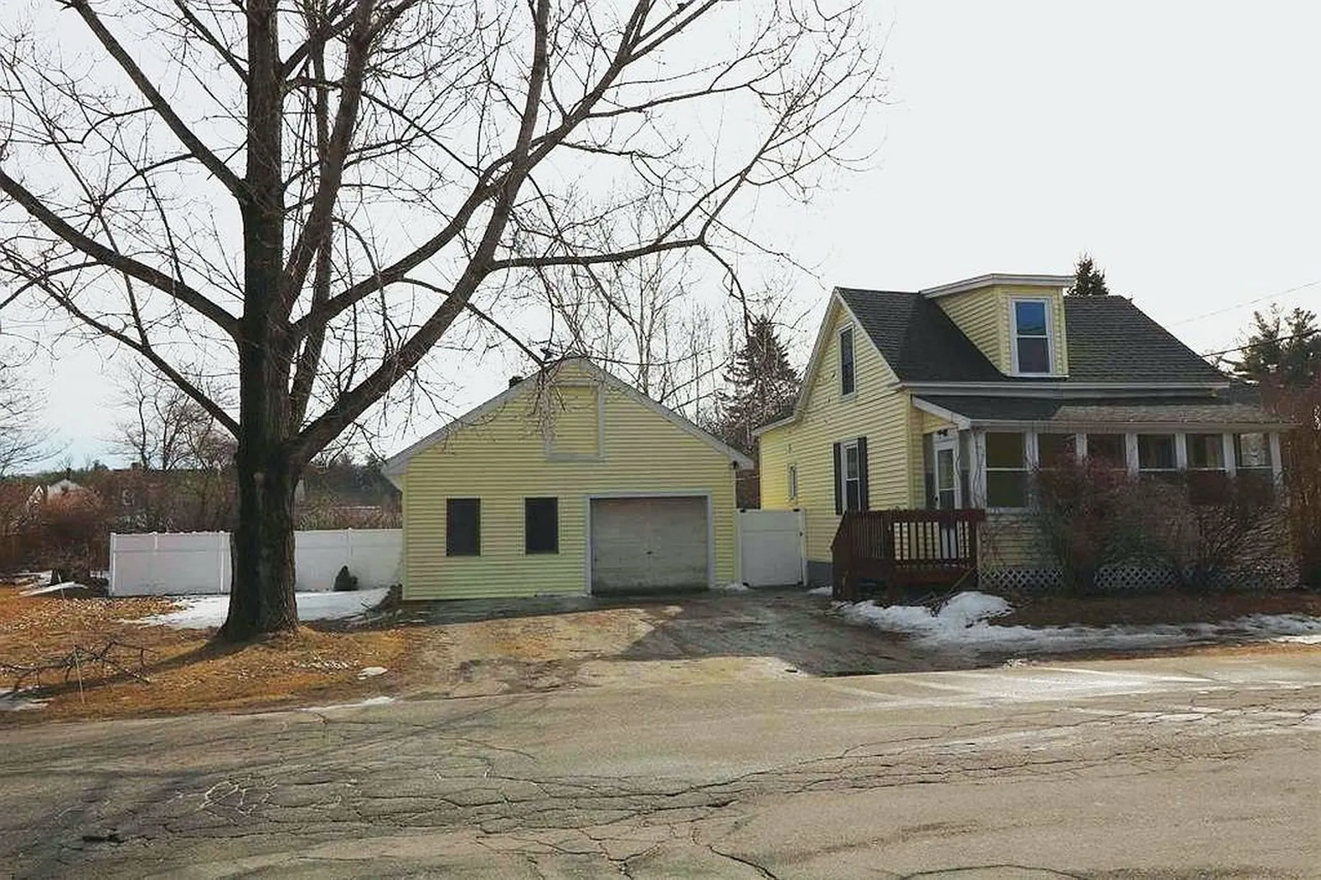 30 Oak Street Jaffrey NH 03452