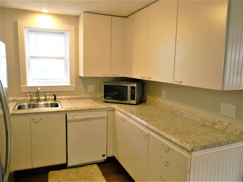 360 Vinton Street Manchester NH 03103